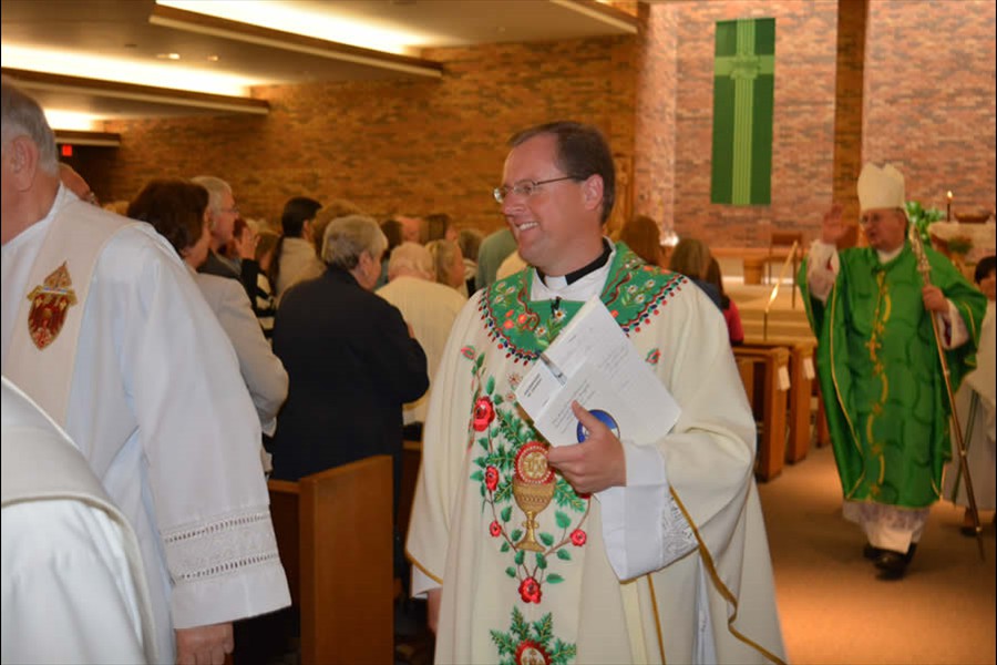 Installation of Fr Stan 2016 Pic #2584